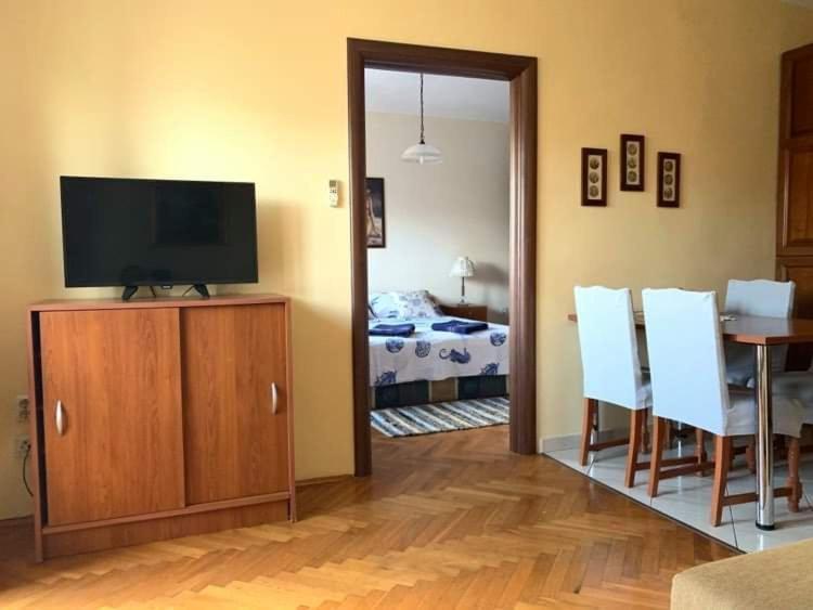 Fresh Apartments Dar Orlic Trogir Exterior foto